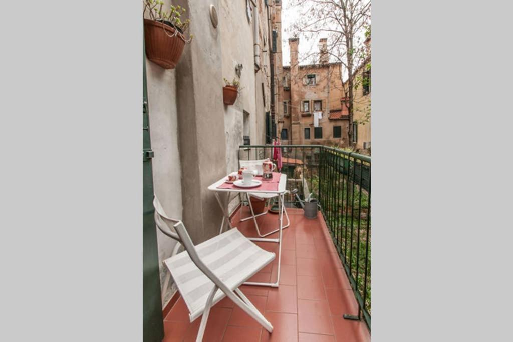 Ca' Cordoni - Charming Place In The Heart Of Venedik Dış mekan fotoğraf